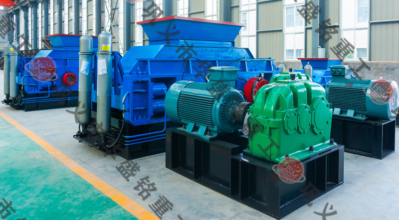石料廠制砂機(jī)時(shí)產(chǎn)100-120噸多少錢一臺